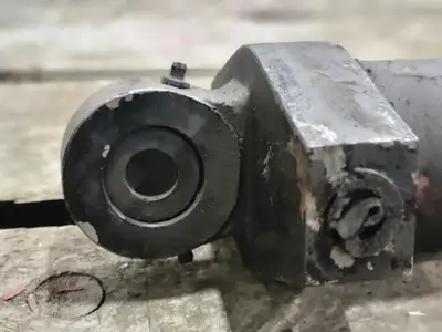 Hydraulic Cylinder JD080120 010