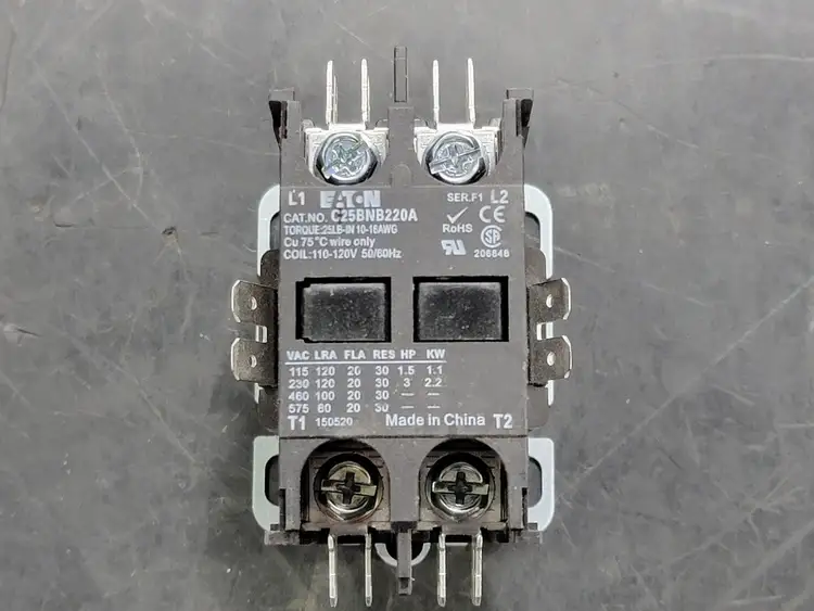 Used EATON C25BNB220A Switchgears British Columbia CA | Lenmark #294458