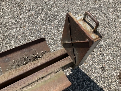 Used WALLENSTEIN WX470- WOOD SPLITTER QUICK ATTACH Skid Steer Log Splitters Michigan US | Miedema Asset Management Group #1411103
