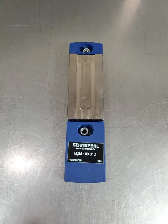 Used Schmersal MZM 100 Relays & Switches South Carolina US | Palmetto Automation #1159632