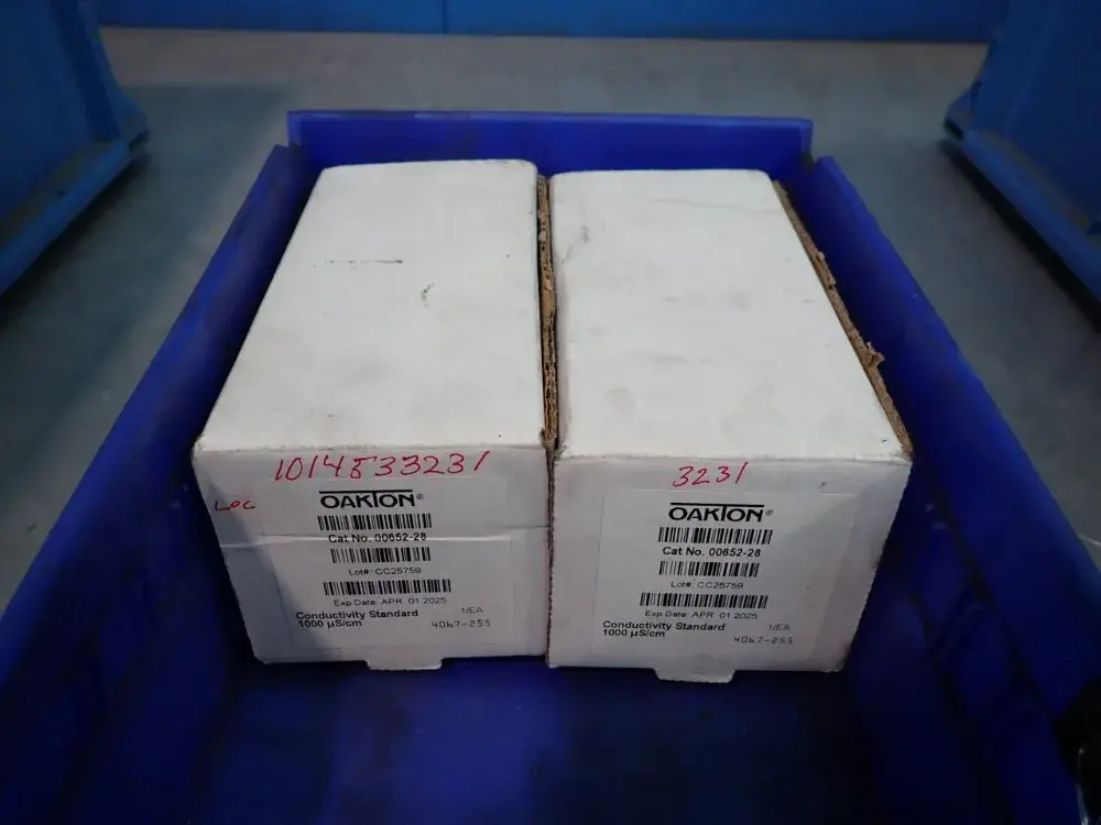 Oakton Traceable Conductivity Solution