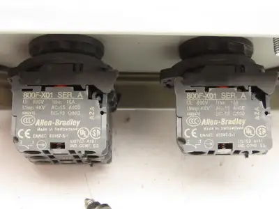 SCE-2PBI Pushbutton Control Station Enclosure Start/Stop 2-Button Box Lot of 2
