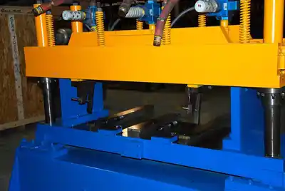 35 Ton x 3″ BRADBURY 4-Post Air Cut-Off Press