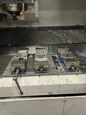 2000 MORI SEIKI MV-50E /40 Vertical Machining Centers | Machinery Resources International (3)