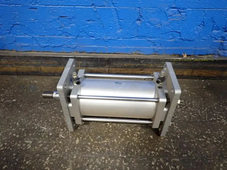 Used MINDMAN _UNKNOWN_ Cylinders | HGR 24 #731391
