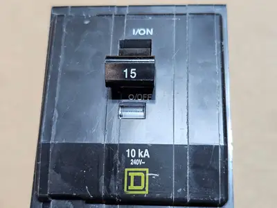 Used SQUARE D QOB315 Switchgears British Columbia CA | Lenmark #1438564
