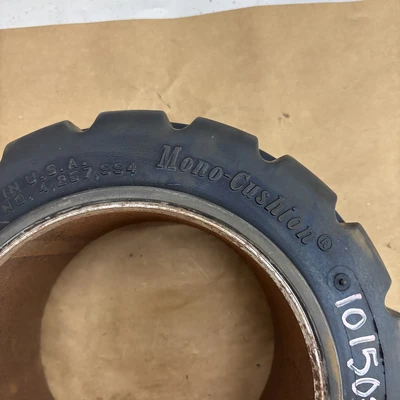 New | in-Stock Mono-Cushion 13-1/2x5-1/2x8 Forklift Attachments Indiana US | J&J Industrial Supply #1338000