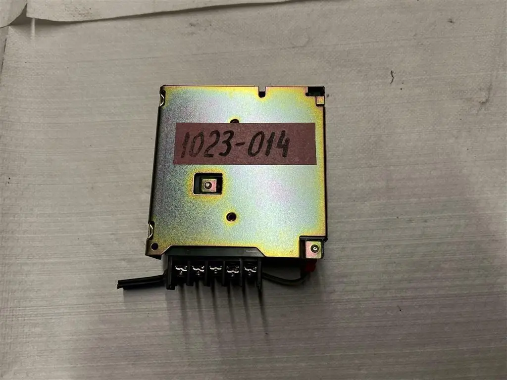 USED ELCO POWER SUPPLY P15E-24 AC100 - 240V