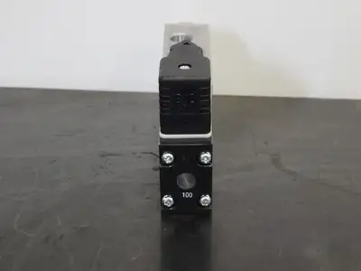 2-Position Single Solenoid Pneumatic Valve 4F310-10