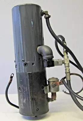 Monarch Hydraulics 12V DC Hydraulic Pump 2114 with Ram 12 VDC 2500 psi 1 Gallon