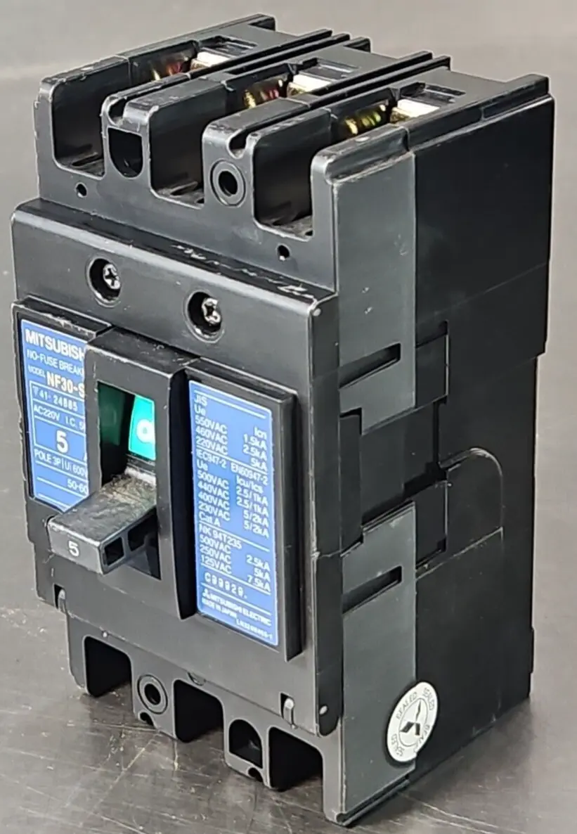 Mitsubishi NF30-SP 5A NO-Fuse Use Breaker 3 Pole loc4B9