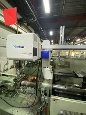 2013 YUSHIN RCSII-400-19-13 ROBOTS | INJECTION DEPOT GROUP (3)