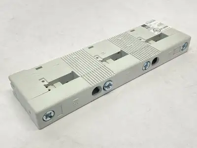 Used Rittal Busbar Support LOT OF 5 Bus Bars & Plugs Michigan US | Maverick Industrial Sales #1401278