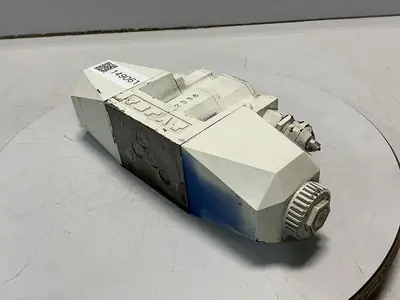 USED VICKERS DG4V-5-2C-M-P7L-H-6-30