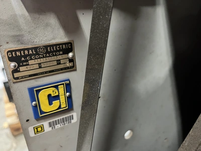 Square D X111AK213TG 400A 5000V Breaker