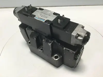 USED REXROTH 4WE6J51AG24NZ4