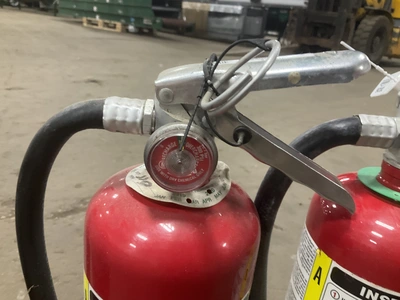 Used _UNKNOWN_ _UNKNOWN_ Fire Extinguishers Michigan US | Miedema Asset Management Group #1475801