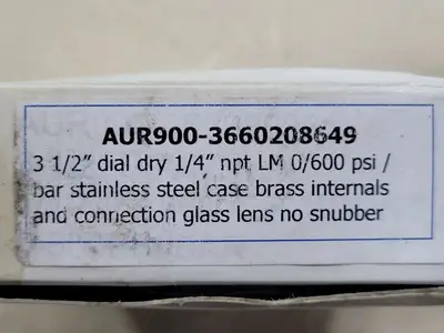 3-1/2 in. Pressure Gauge 0-600 psi