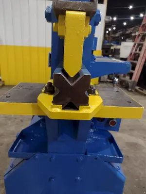 50 TON PIRANHA MODEL #P50 HYDRAULIC IRONWORKER: STOCK #23214