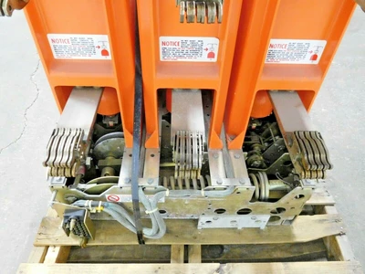 Used GE VB 7.2-500-3 Circuit Breakers Ohio US | Equipment Recovery Corp. #1331715