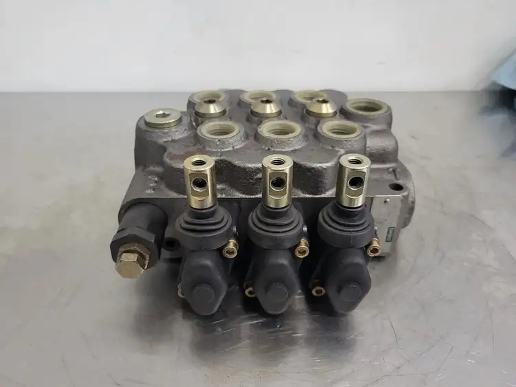 New | in-Stock SALAMI VDM8/EDD/U4S Parts (Hydraulics and Pneumatics) British Columbia CA | Lenmark #265244