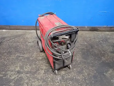 Used LINCOLN ELECTRIC POWER MIG 350MP Mig Welders Ohio US | HGR 24 #900521