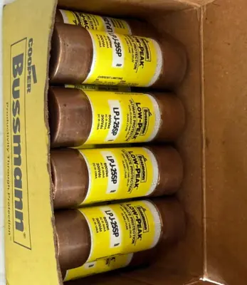 NEW 9 COUNT COOPER BUSSMANN LPJ-25SP LOW PEAK FUSES LPJ25SP