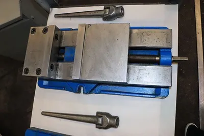 KURT D810 ANGLOCK Vises | Prime Machinery (4)