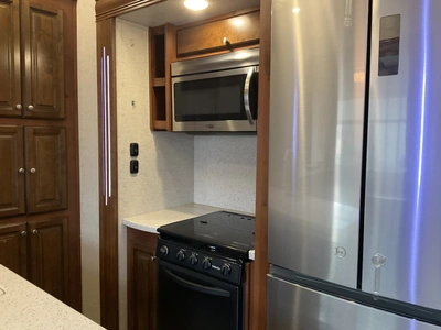 Used 2017 BIGHORN 39FL Campers, Caravans, Motorhomes Michigan US | Miedema Asset Management Group #1406910