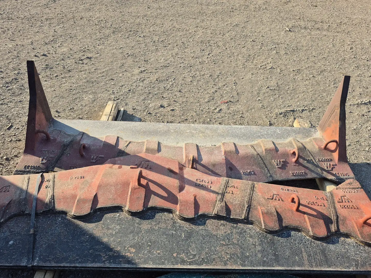 100" Excavator Bucket Lip