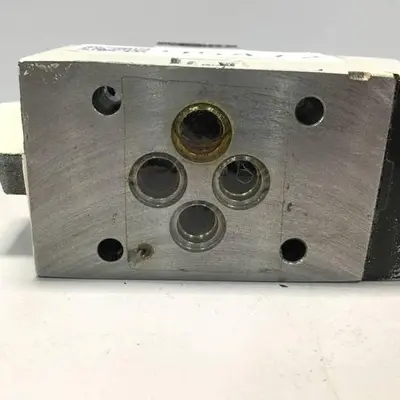 USED VICKERS DG4V32AMP7H750