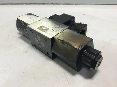 USED YUKEN DSG-01-3C4-D24-5072