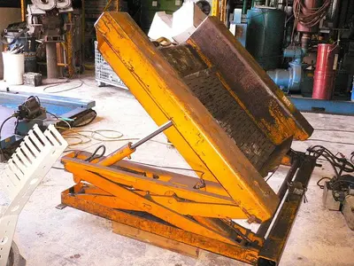 USED DRIVE-ON 4000 LB