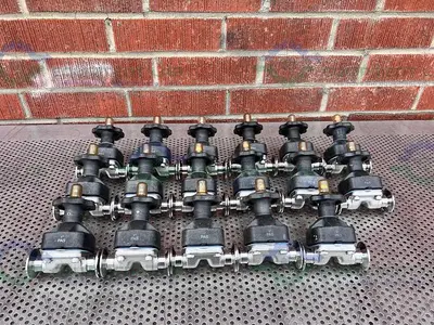 USED ITT PURE FLO 1-316L-RA15MAX-CWP150 DIAPHRAGM VALVE W/ 1" SANITARY FITTING
