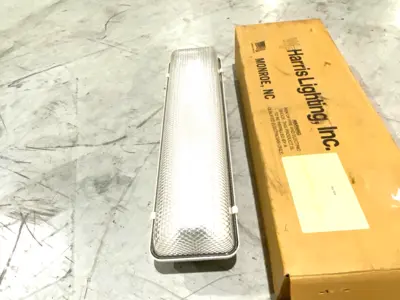 USED WF HARRIS FACILITY LIGHTING UNIT CLEAR PRISM