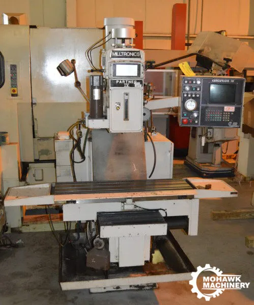 MILLTRONICS "PARTNER IV" CNC VERTICAL MACHINING CENTER