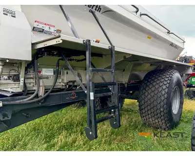 Used UNVERFERTH _UNKNOWN_ Dry Spreaders Iowa US | Keast Enterprises #1360460