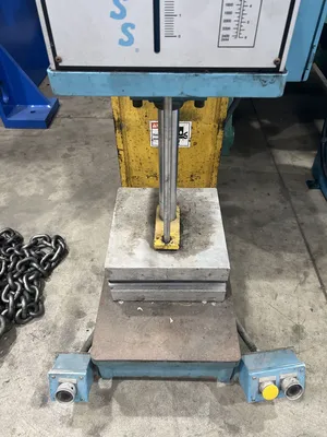 USED 2003 MULTIPRESS MULTIPRESS M5P-6 PRESS
