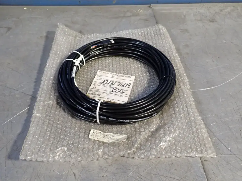 NEW FANUC EE4696633003B