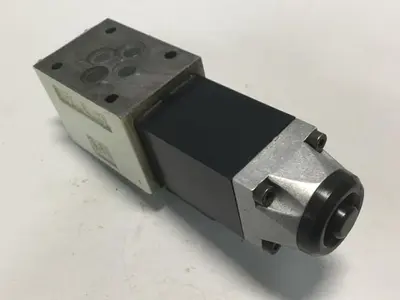 USED REXROTH 4WE6D53/AG24NZ4