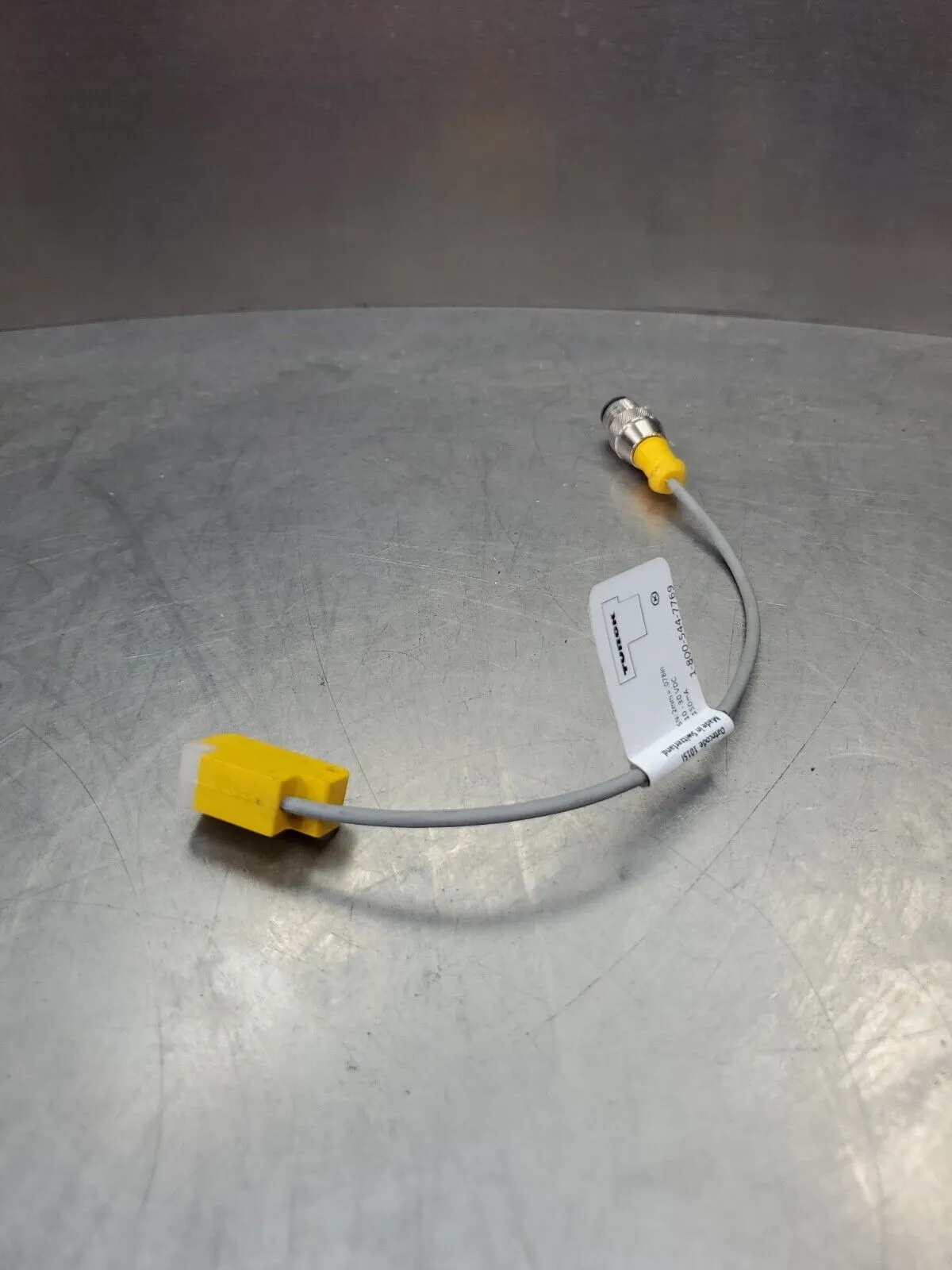 TURCK BI 2-Q10S-AP6X-0.2M-RS 4T Inductive Proximity Sensor. 5E-35/1