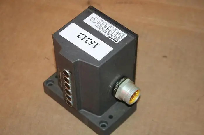 NEW BALLUFF BES-516-B06-KHG-12-602-SP02