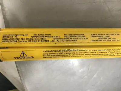 USED BANNER ENGINEERING SLPE25-1110P8