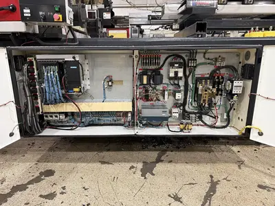 USED 2000 CINCINNATI MILACRON MT310-22