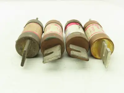 Gould Shawmut TR200R Dual Element Time Delay Fuse 200A 250VAC Class RK5 Lot of 4
