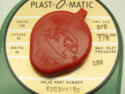 Plast-o-matic EUC3V4G20 Solenoid Valve 2-Way NC 120V 120 PSI 3/8" NPT