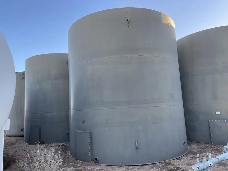 Used _UNKNOWN_ 500BBL VERTICAL TANK Carbon Steel Tanks US | Bx Tank Supply #1094712