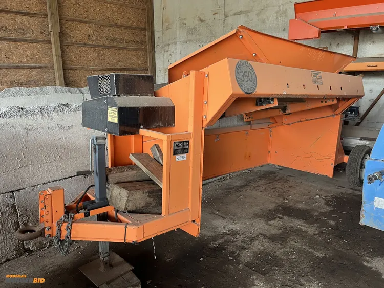 Used ARGUS IND. EZ SCREEN 500XL Vibratory Screens Michigan US | Miedema Asset Management Group #1062561