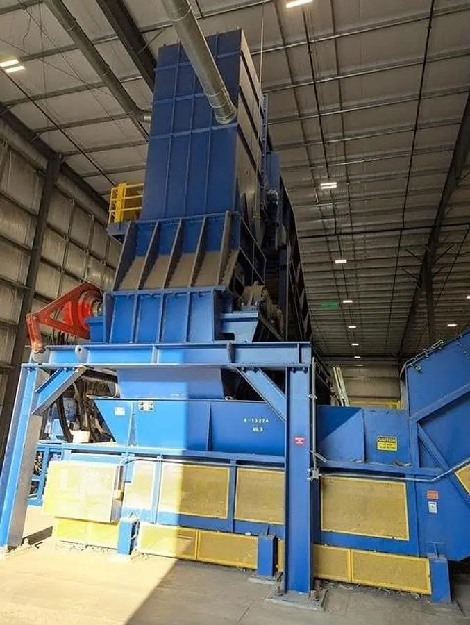 AMERICAN PULVERIZER PRE SHREDDER DRAS MODEL 400HP - MFG 2023