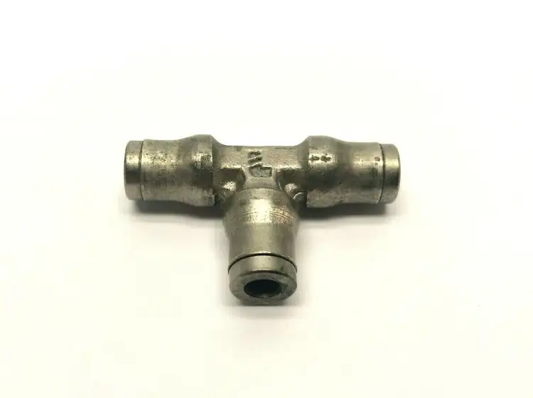 Used LEGRIS 5/32 PUSH TO CONNECT TEE UNION FITTING Hoses | Maverick Industrial Sales #1108933